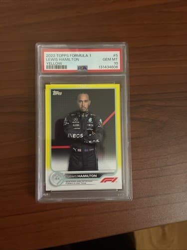 PSA 10 2022 Topps Formula 1 Lewis Hamilton /125 Yellow